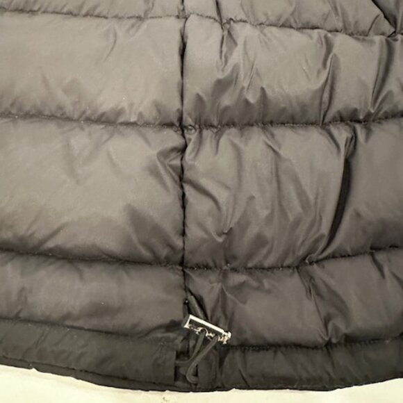 Add Coat - Picture 7 of 7